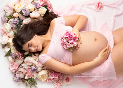maternity gallery 8